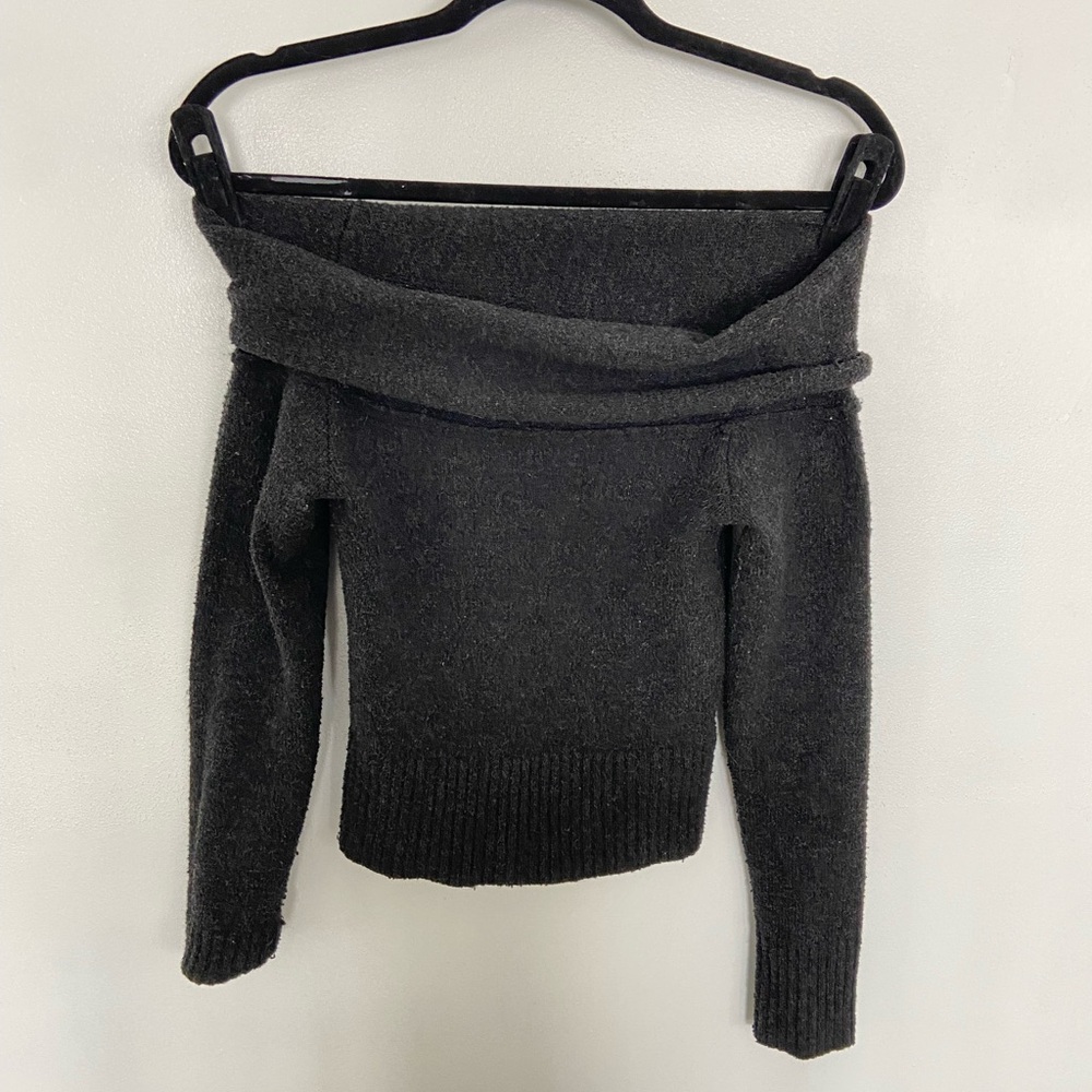 Dynamite size small off the shoulder grey felt long sleeve sweater